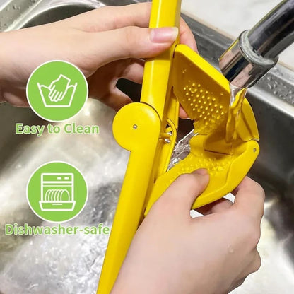 Foldable Hand Lemon Juicer for Easy Citrus Squeezing